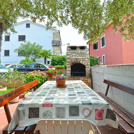 Appartement With A - C In Novigrad-istrien 44239 Novigrad Istria